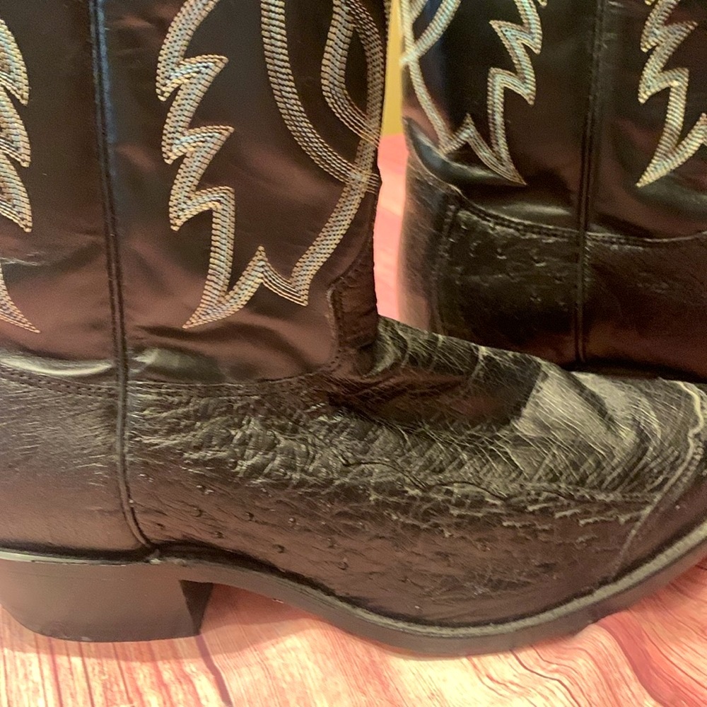 Black western Boots with Great Finish and Pointed Toe - Picture 8 of 8